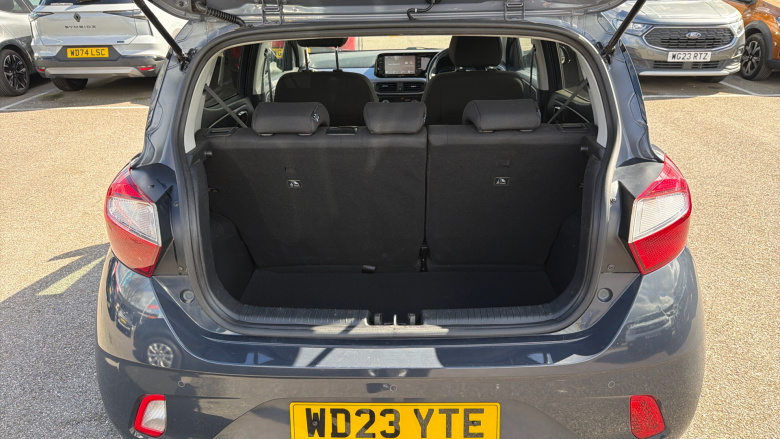 Hyundai i10 1.0 MPi Premium 5dr Petrol Hatchback